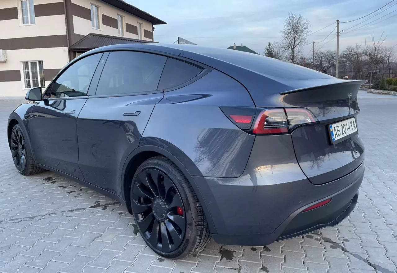 Tesla Model Y  82 kWh 2022161