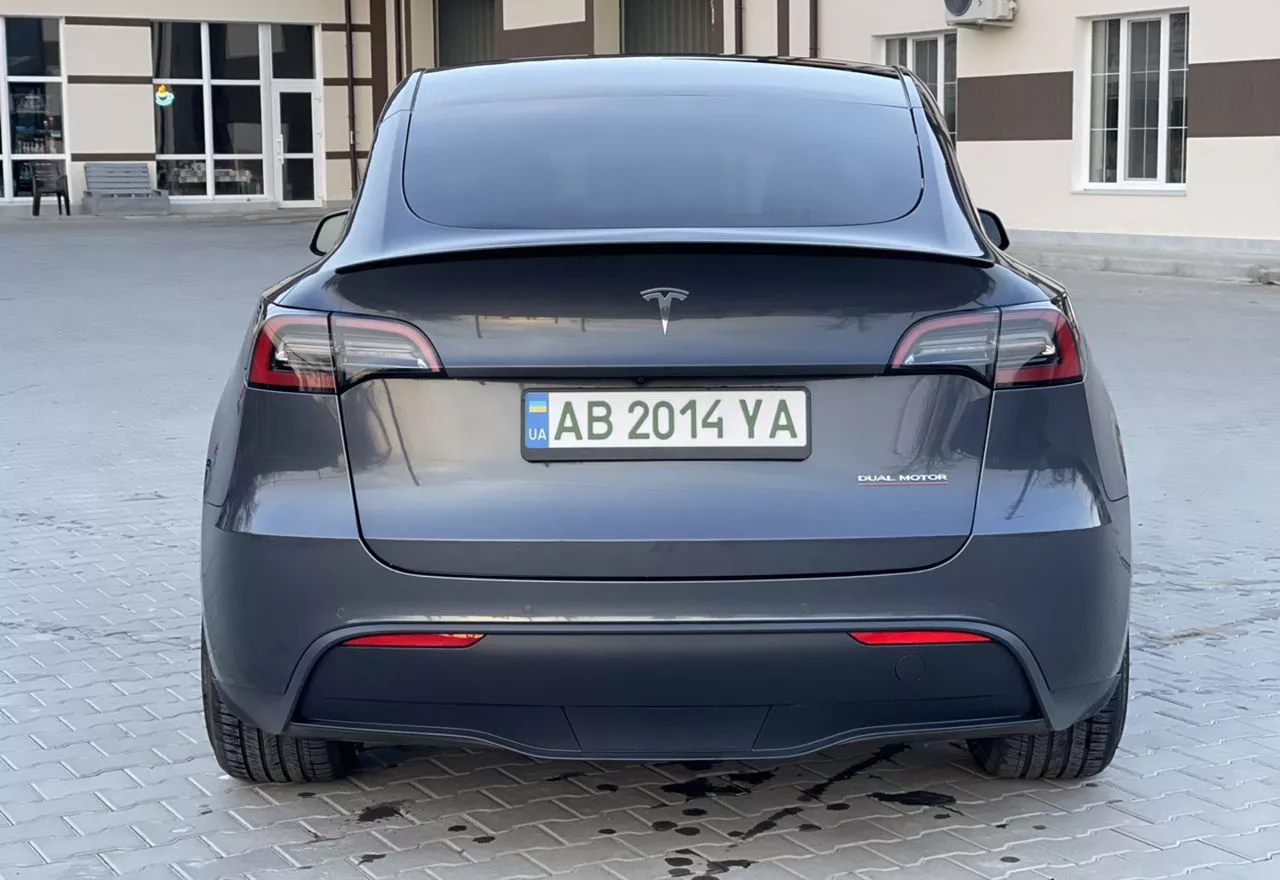 Tesla Model Y  82 kWh 2022181