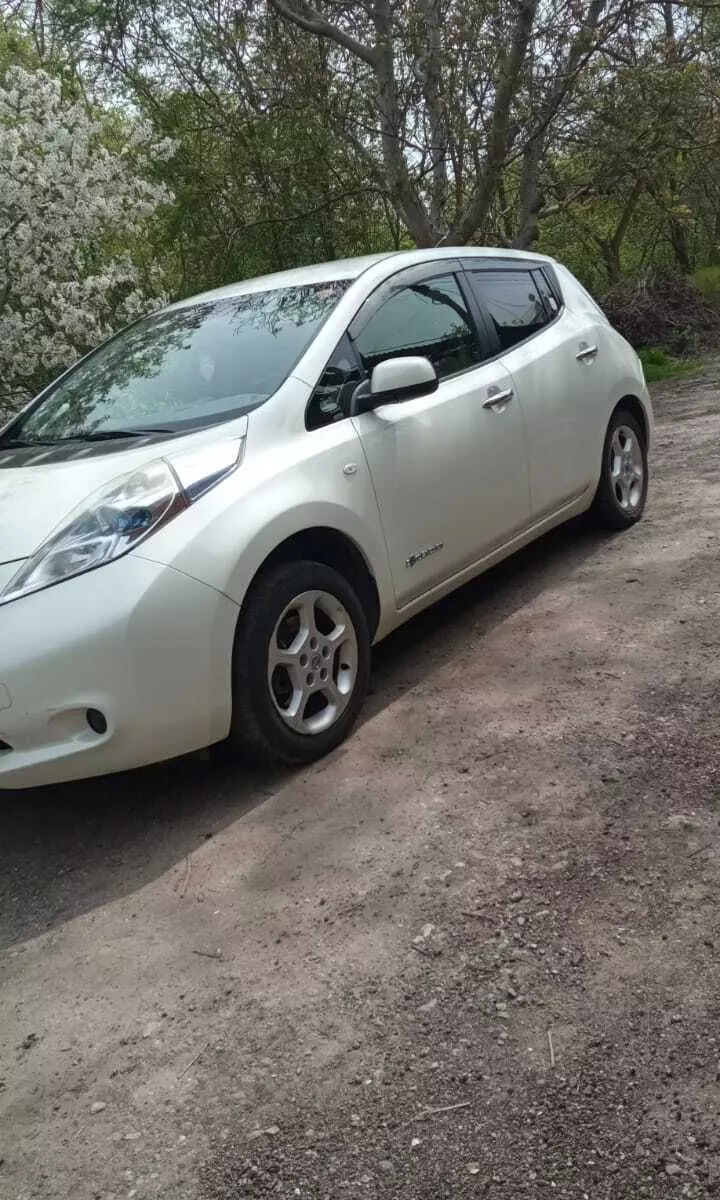 Nissan Leaf  201221