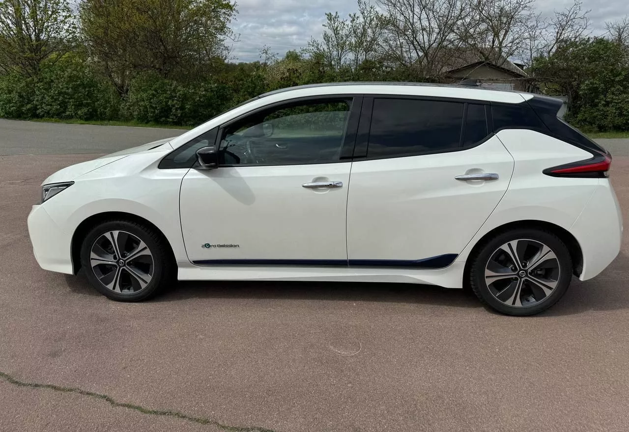 Nissan Leaf  40 kWh 2018121