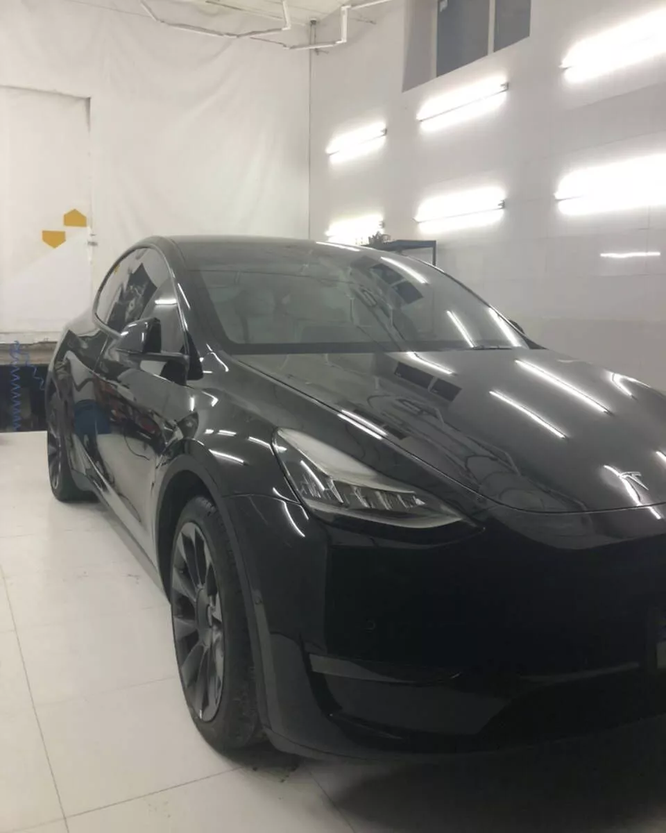 Tesla Model Y  75 kWh 2021141