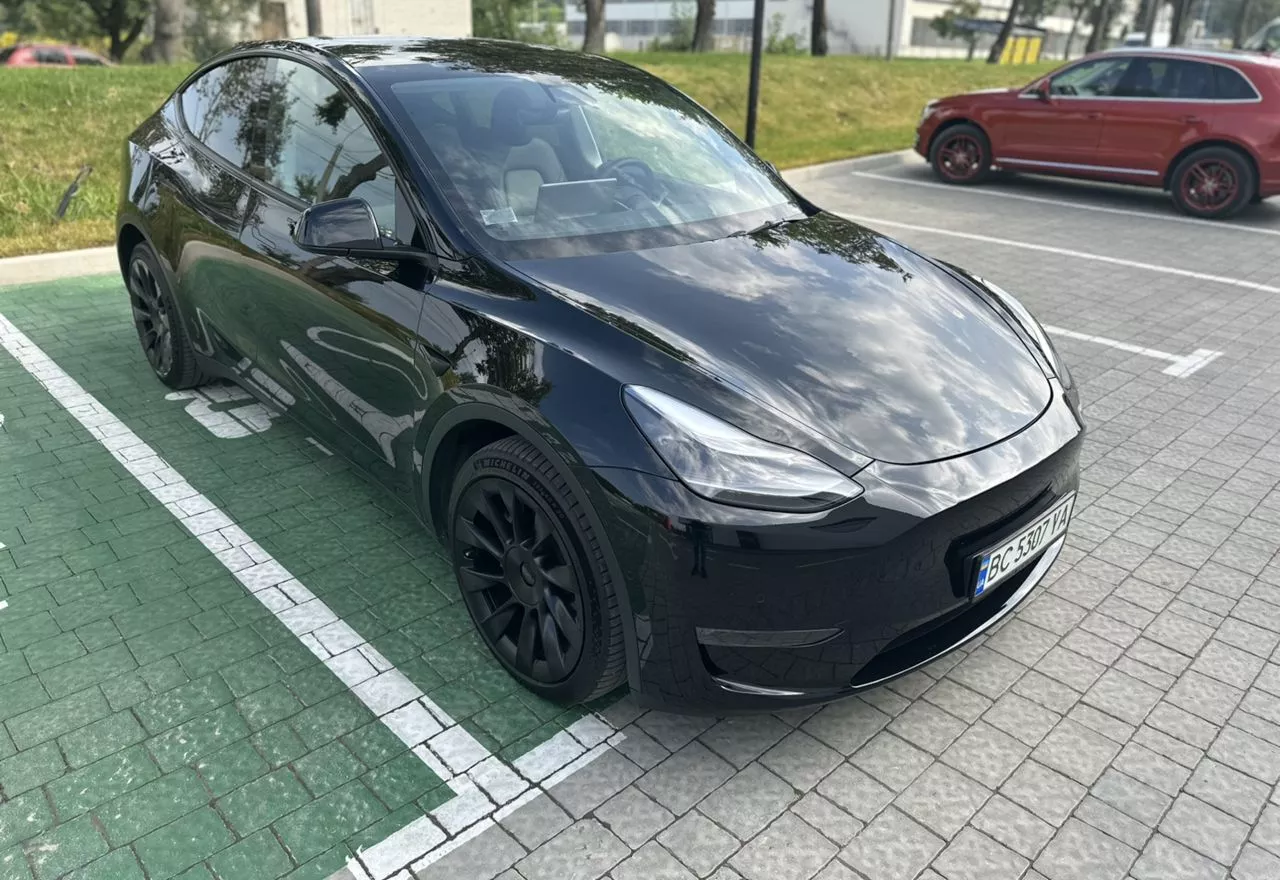 Tesla Model Y  80.5 kWh 202141