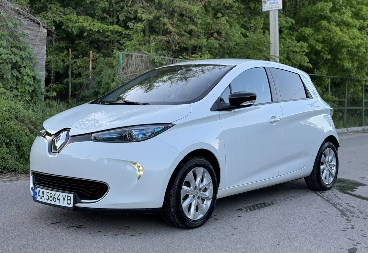 Renault ZOE  23 kWh 2015111