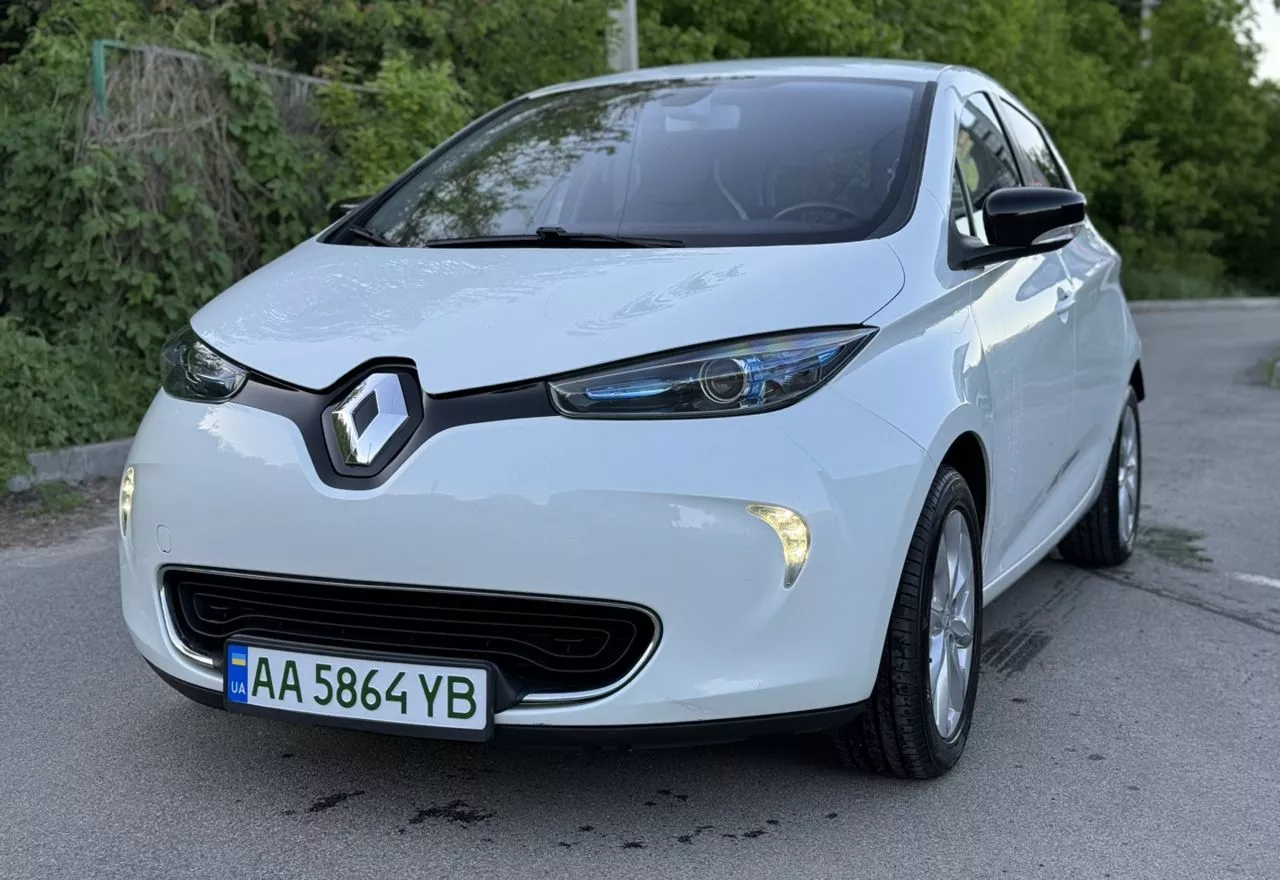 Renault ZOE  23 kWh 2015121