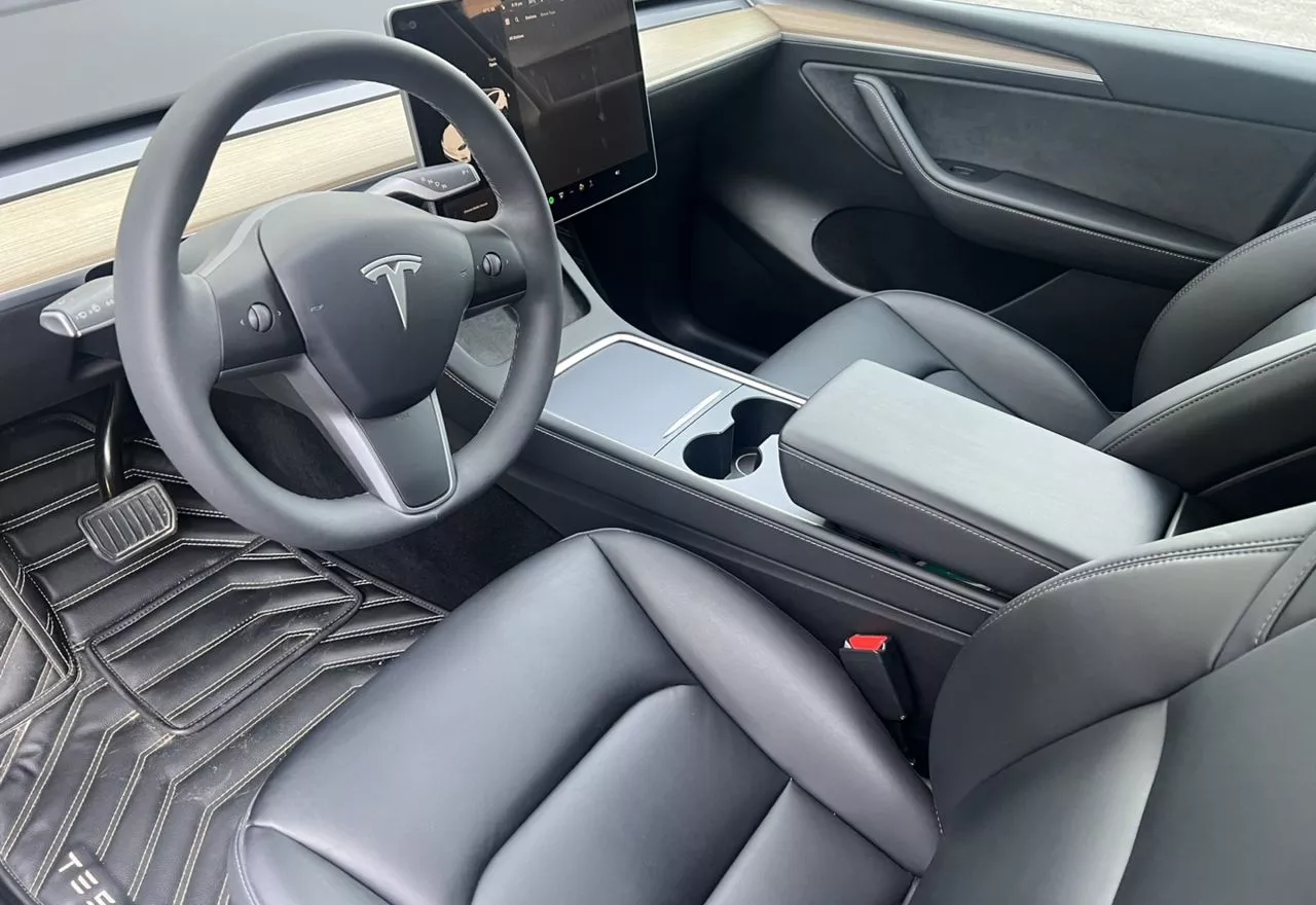 Tesla Model Y  202261