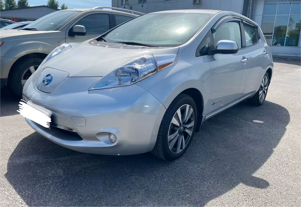 Nissan Leaf  201601