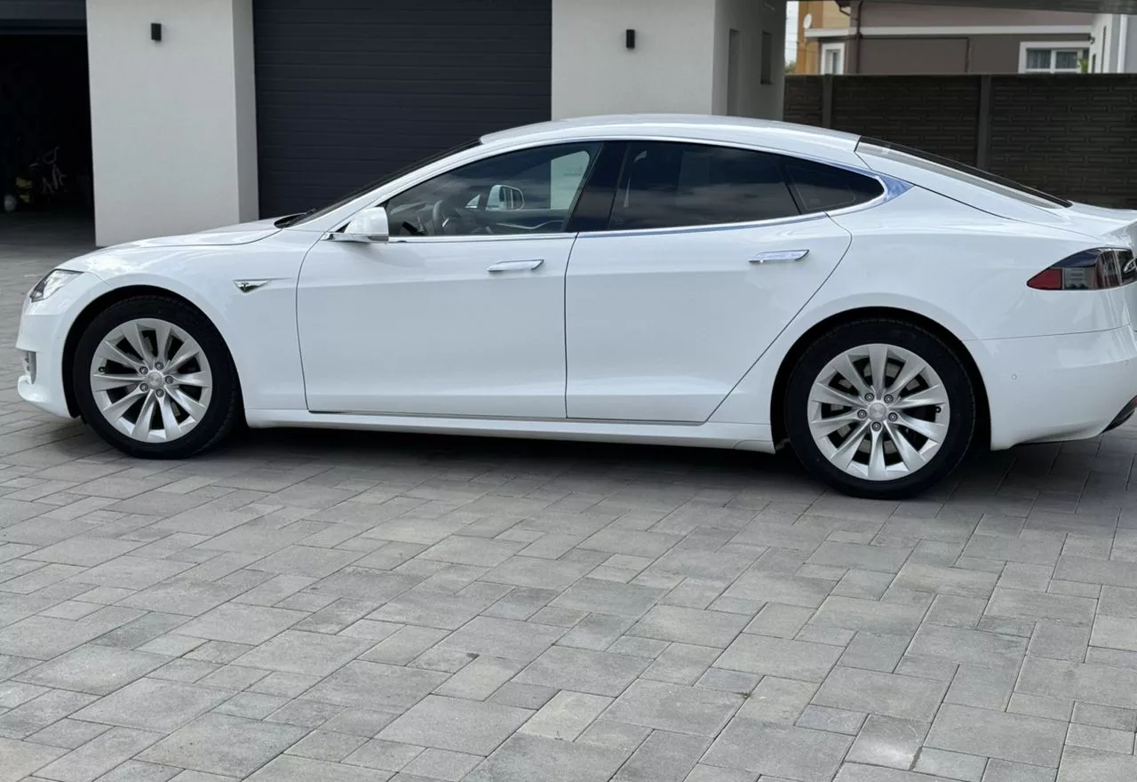 Tesla Model S  75 kWh 201791