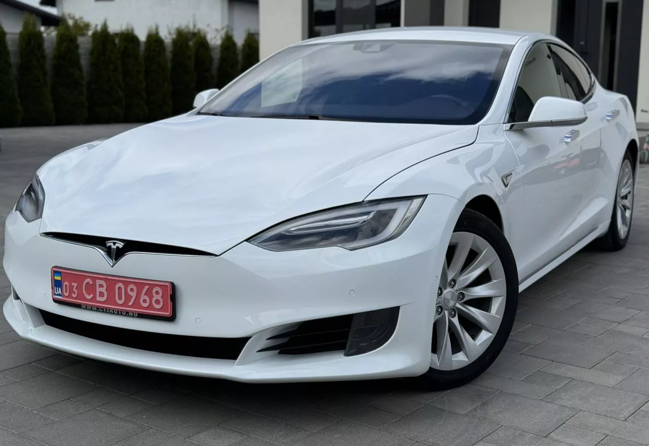 Tesla Model S  75 kWh 2017131