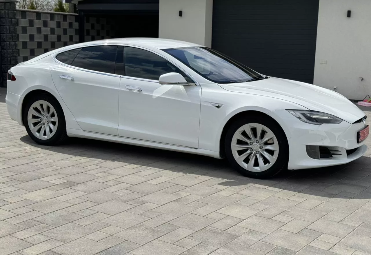 Tesla Model S  75 kWh 2017241