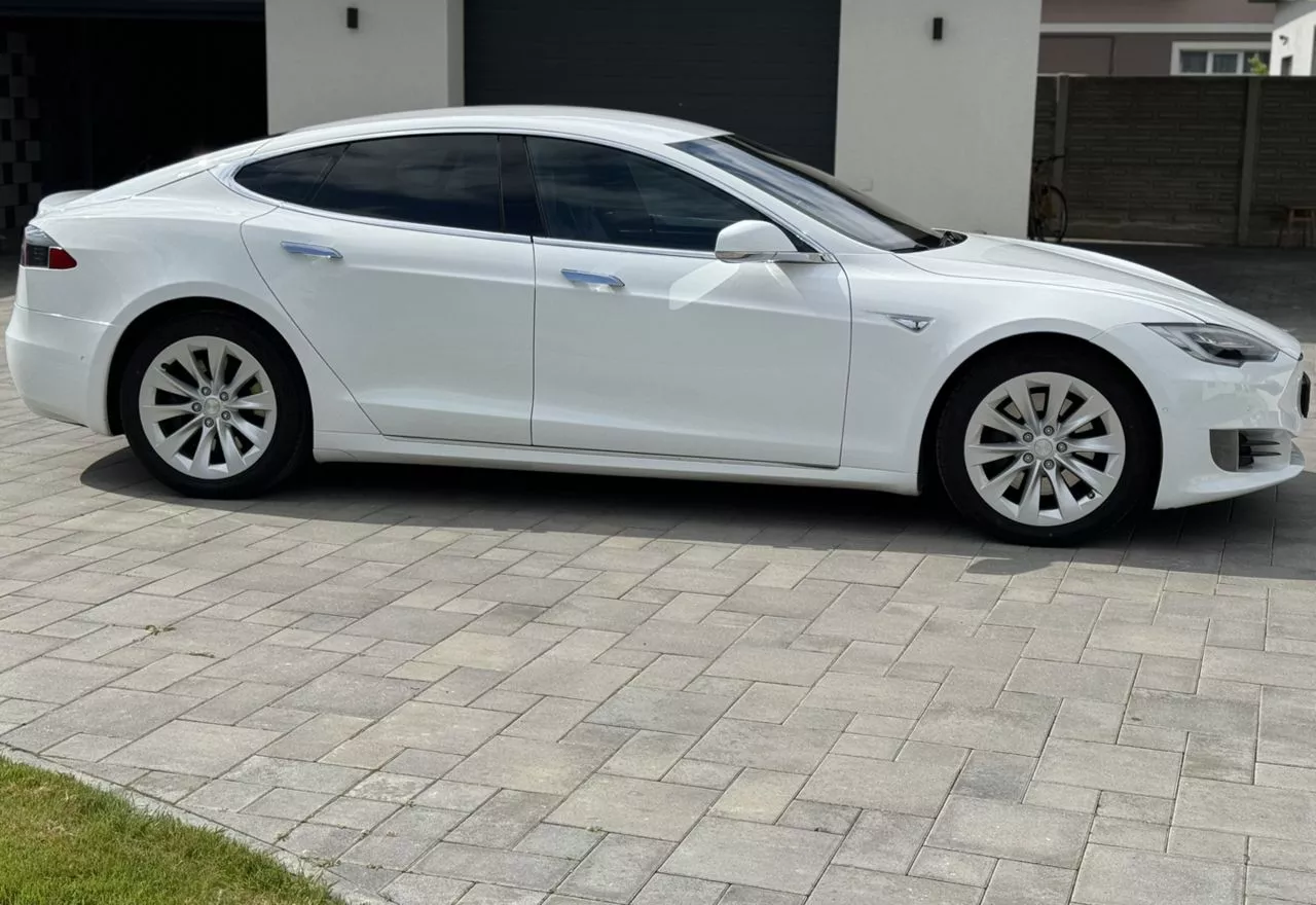 Tesla Model S  75 kWh 2017251