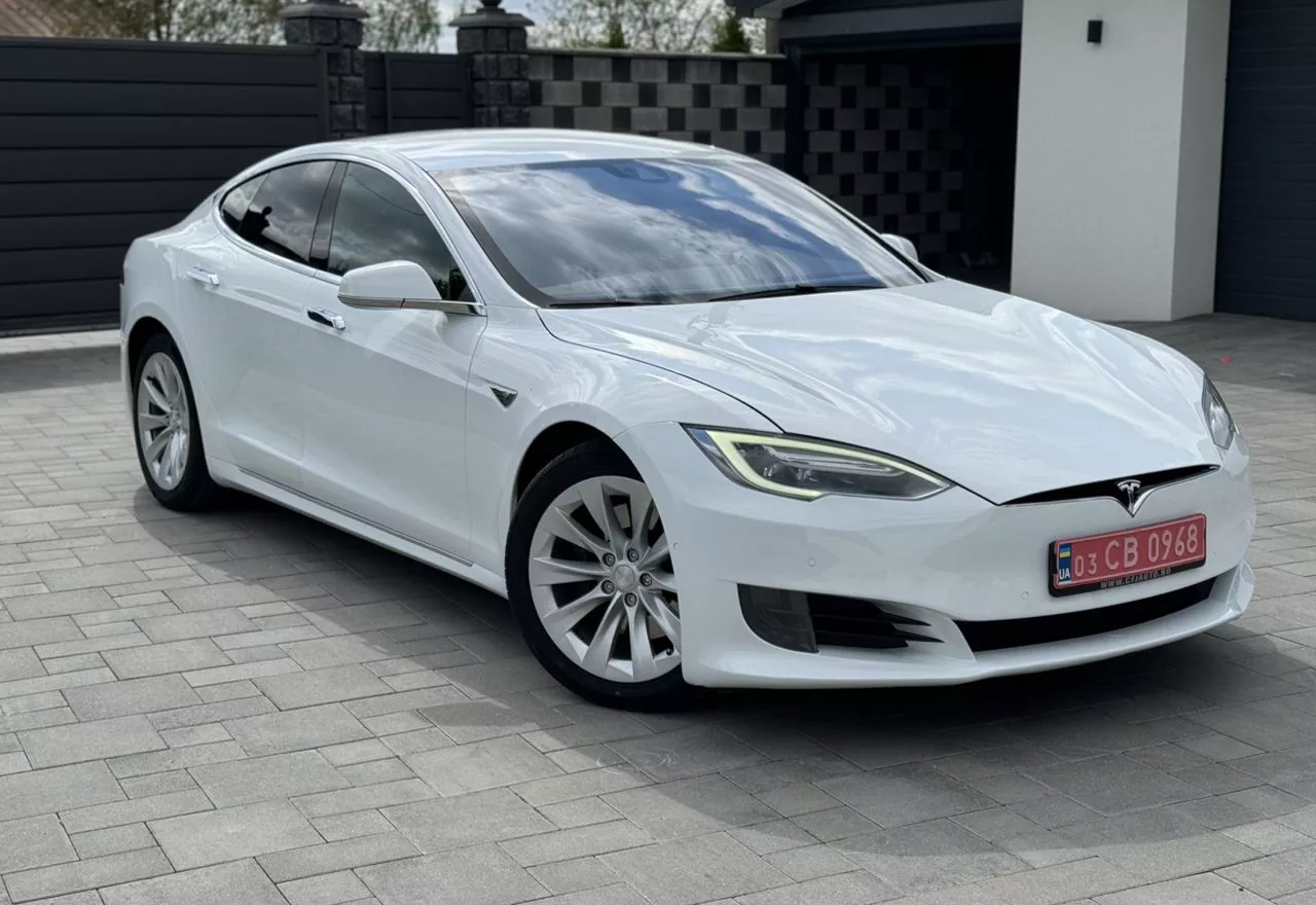 Tesla Model S  75 kWh 201711