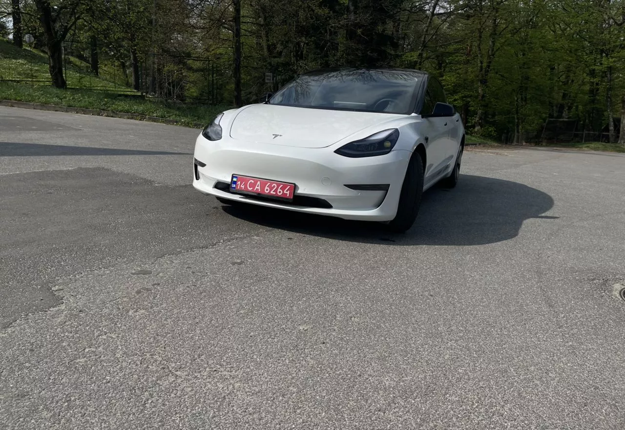 Tesla Model 3 