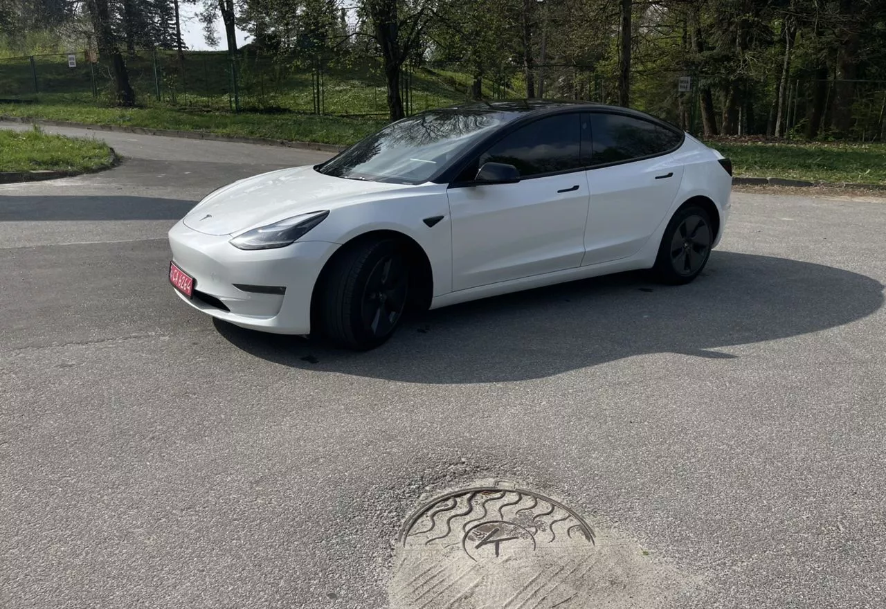 Tesla Model 3  82 kWh 202271