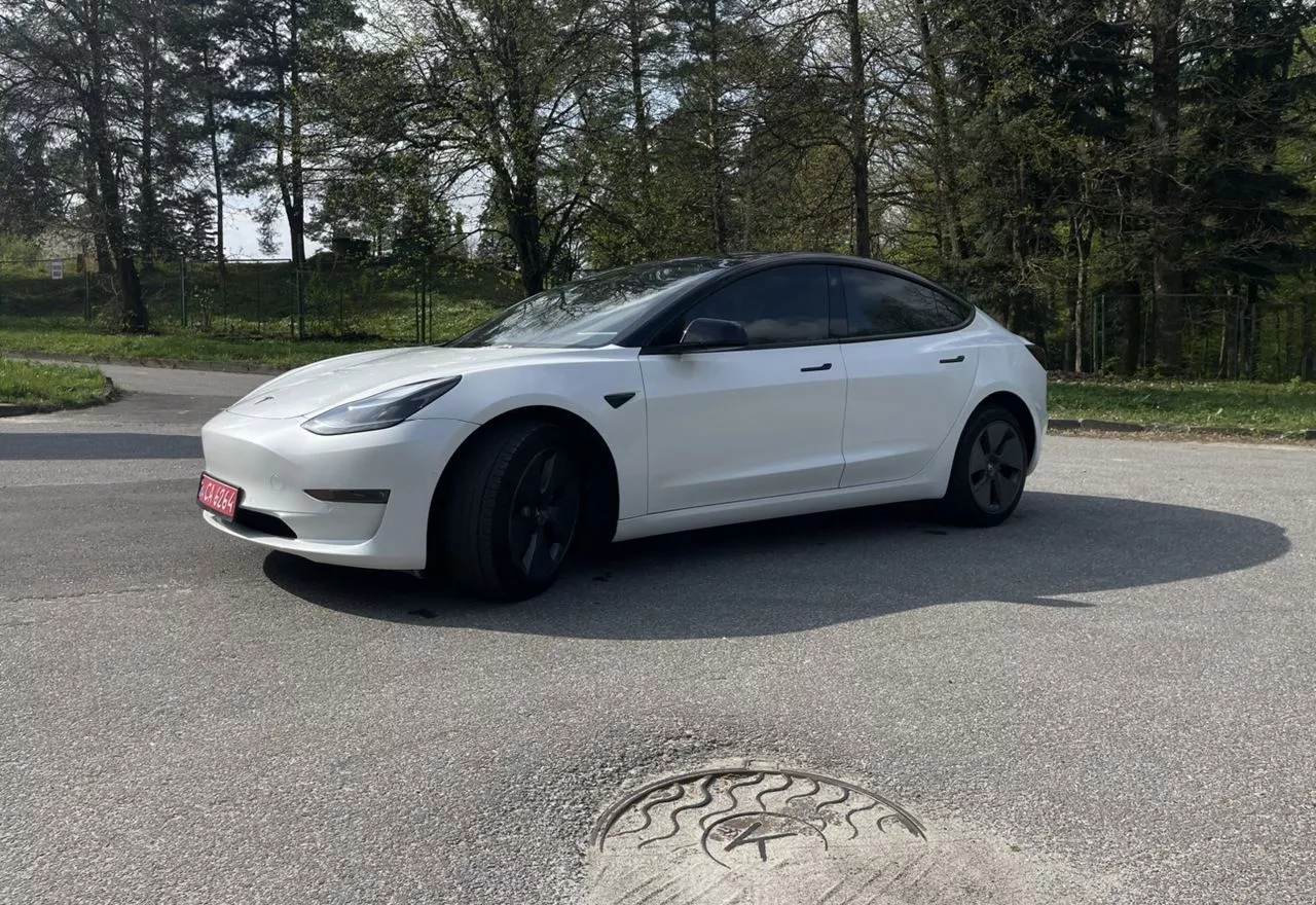 Tesla Model 3  82 kWh 202281