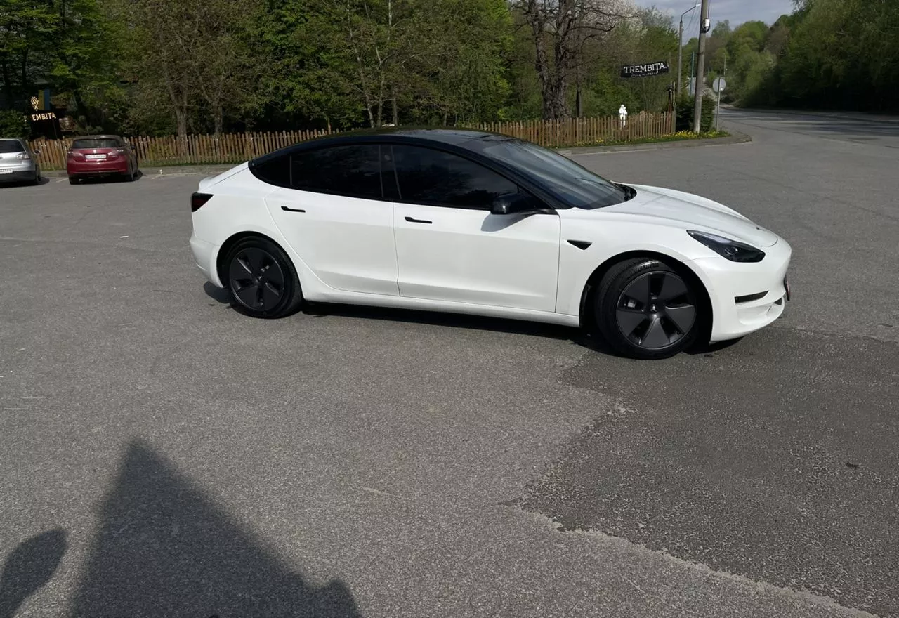 Tesla Model 3  82 kWh 2022191