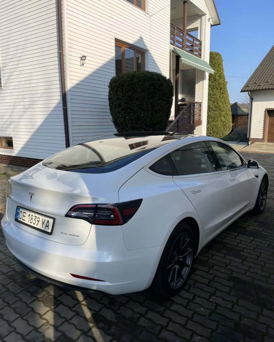 Tesla Model 3  80.5 kWh 202051