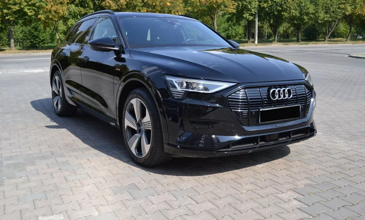 Audi E-tron  95 kWh 2019181