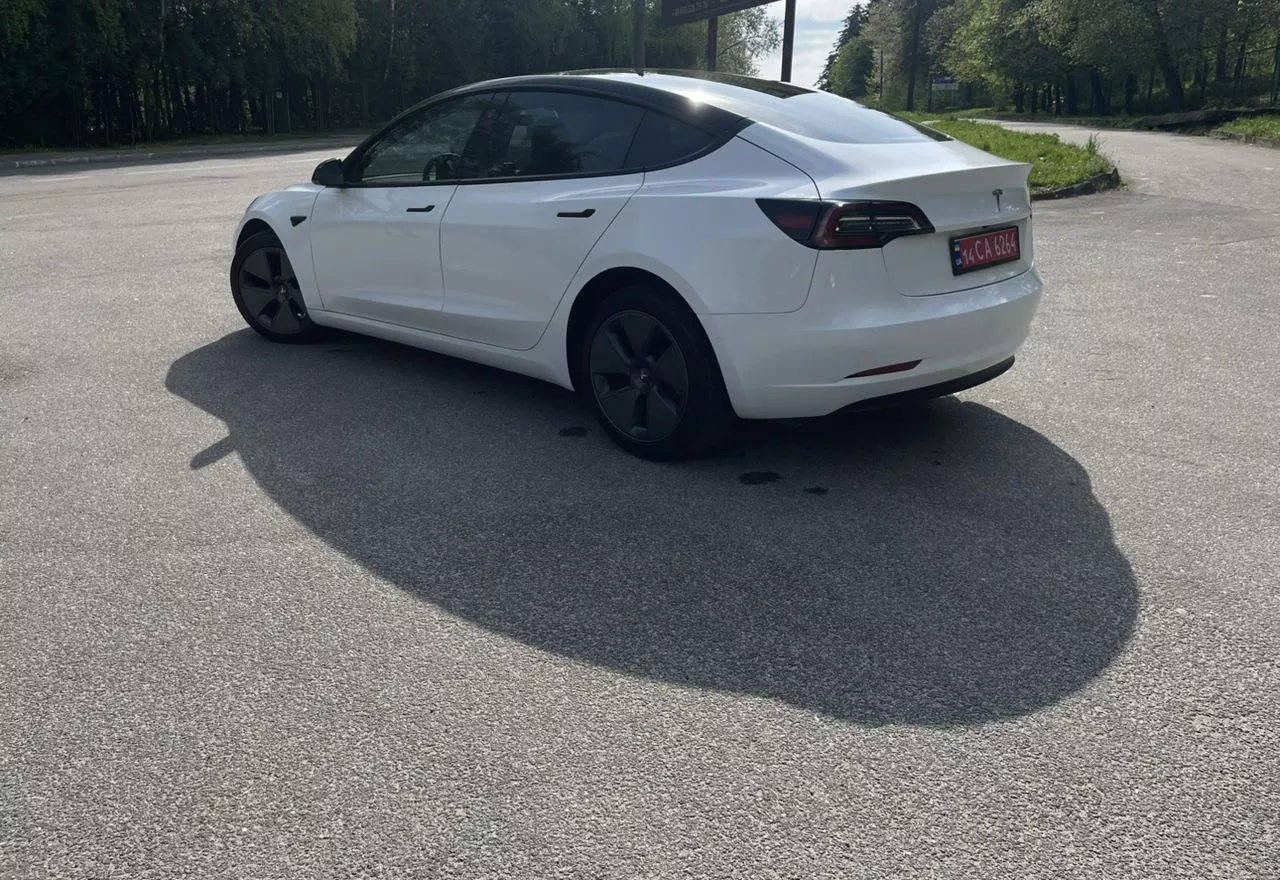 Tesla Model 3  82 kWh 2022121