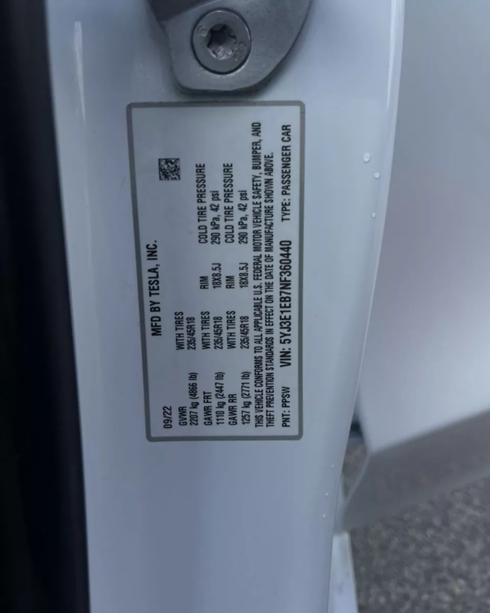 Tesla Model 3  82 kWh 2022261