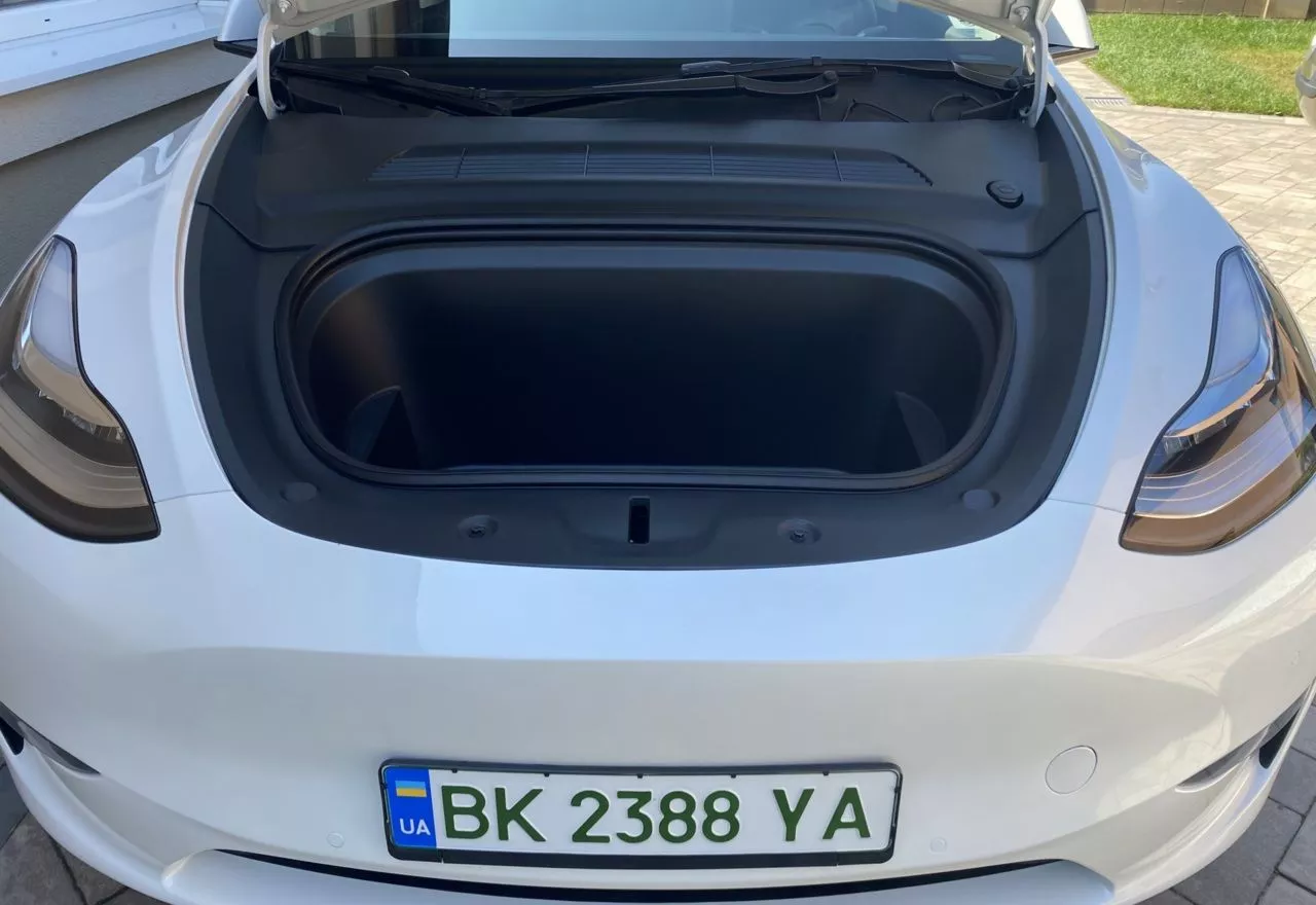 Tesla Model Y  80.5 kWh 202131