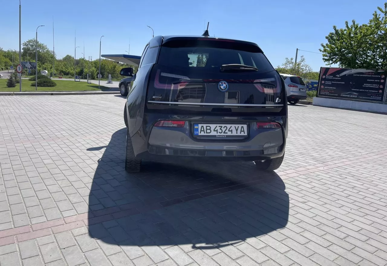 BMW i3  33.2 kWh 201721