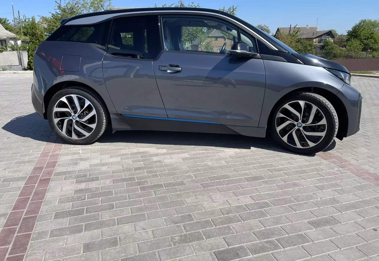 BMW i3  33.2 kWh 201741