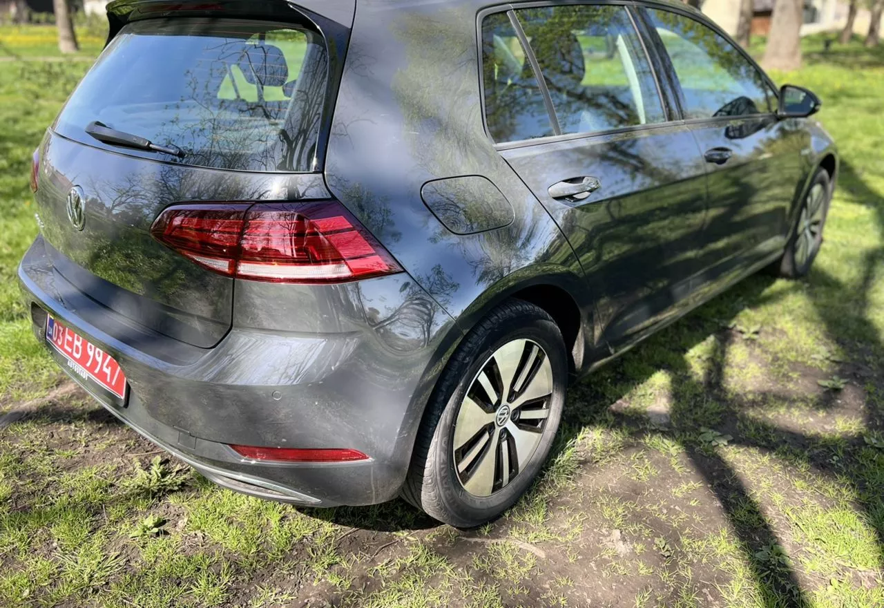 Volkswagen e-Golf  36 kWh 2020171