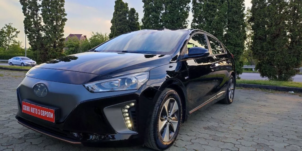 Hyundai Ioniq  28 kWh 2018101