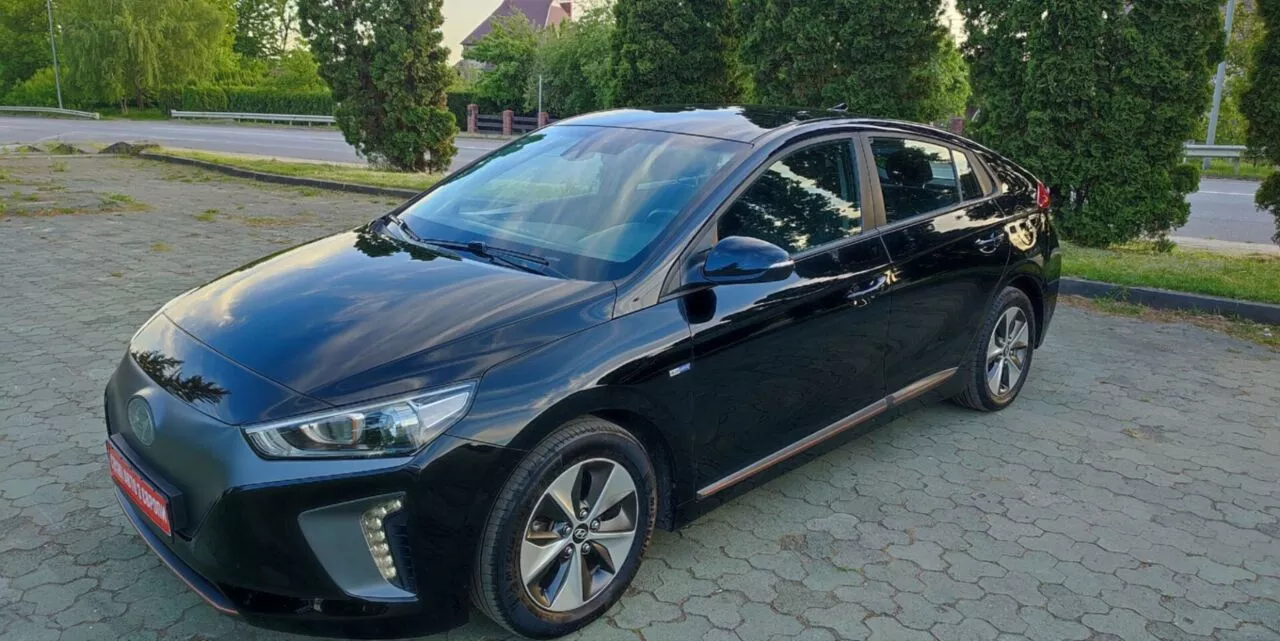 Hyundai Ioniq  28 kWh 2018111