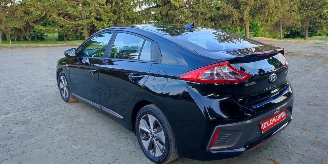 Hyundai Ioniq  28 kWh 2018151