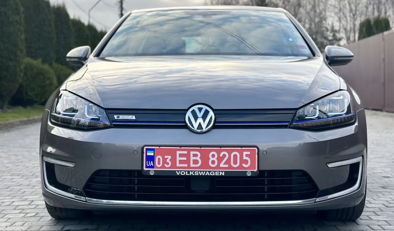 Volkswagen e-Golf  24 kWh 201551