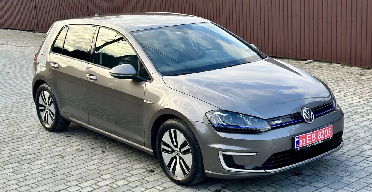 Volkswagen e-Golf  24 kWh 201591