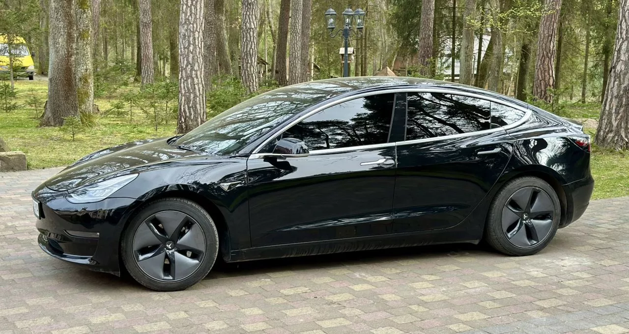 Tesla Model 3  60 kWh 201931