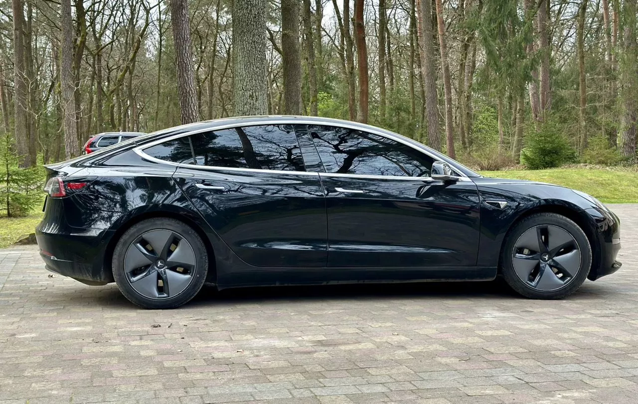 Tesla Model 3  60 kWh 201991