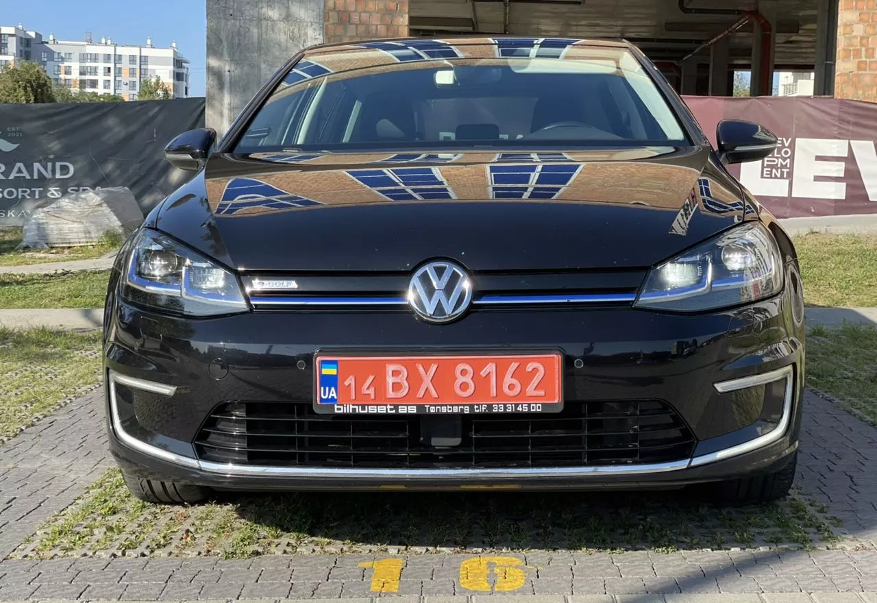 Volkswagen e-Golf  36 kWh 2018151