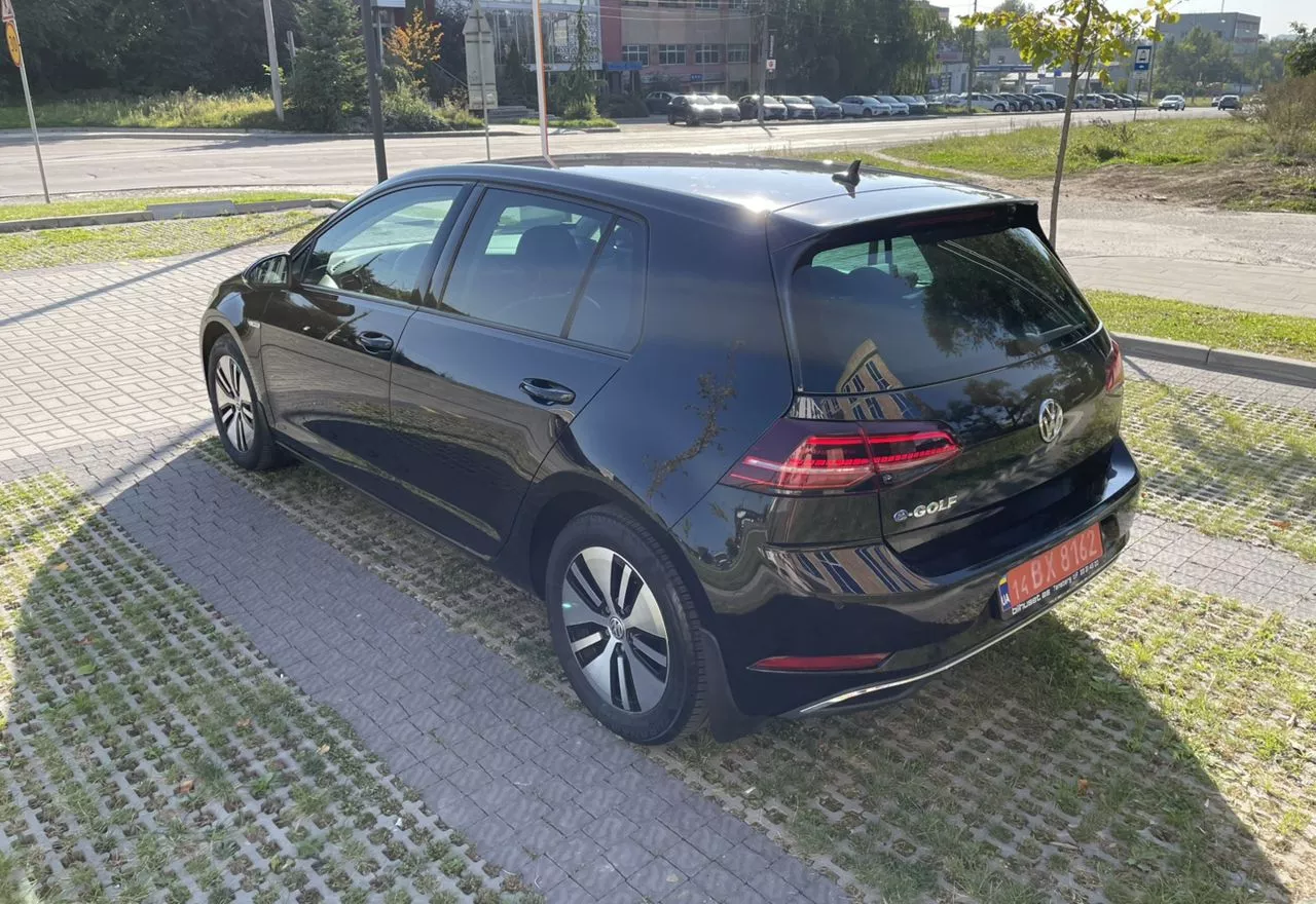 Volkswagen e-Golf  36 kWh 2018231