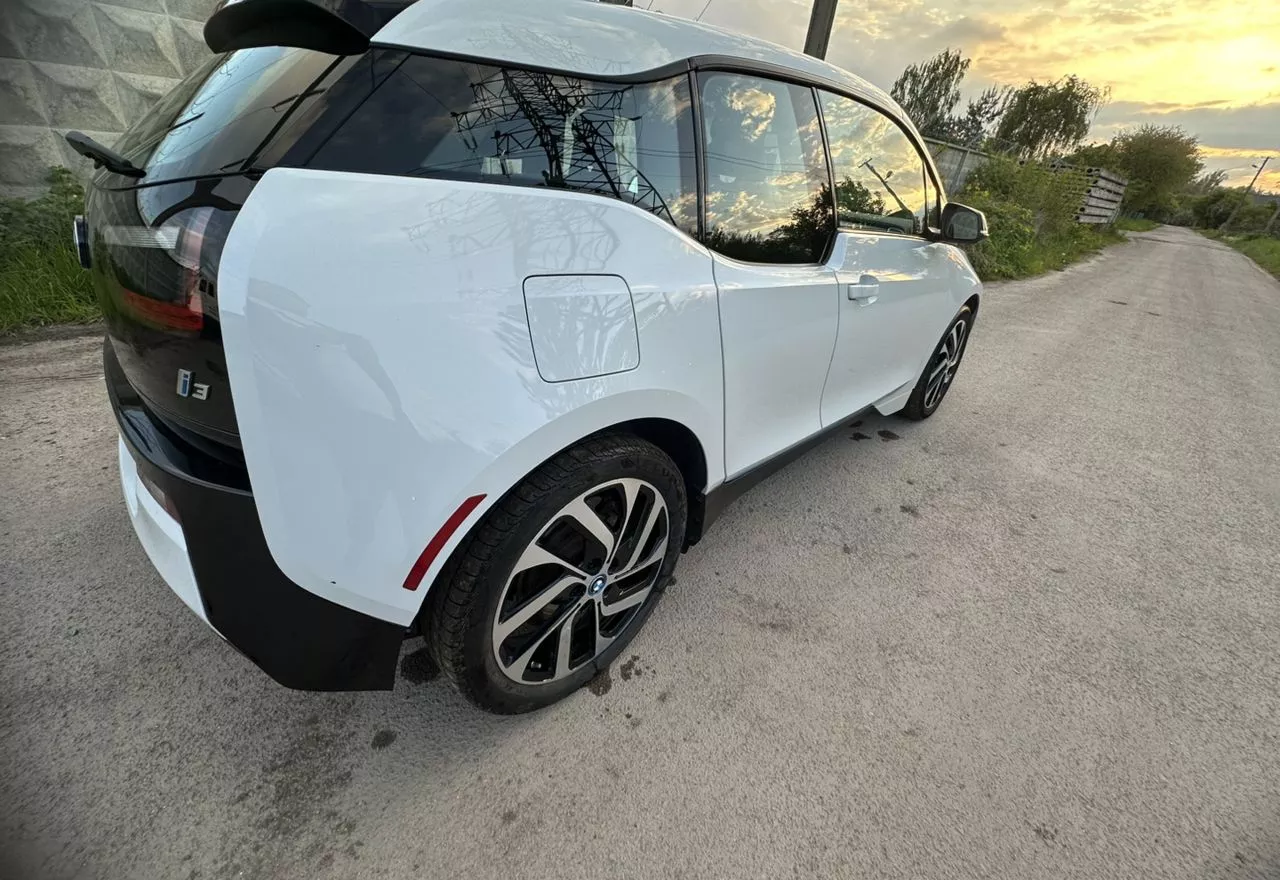 BMW i3  33 kWh 2017111