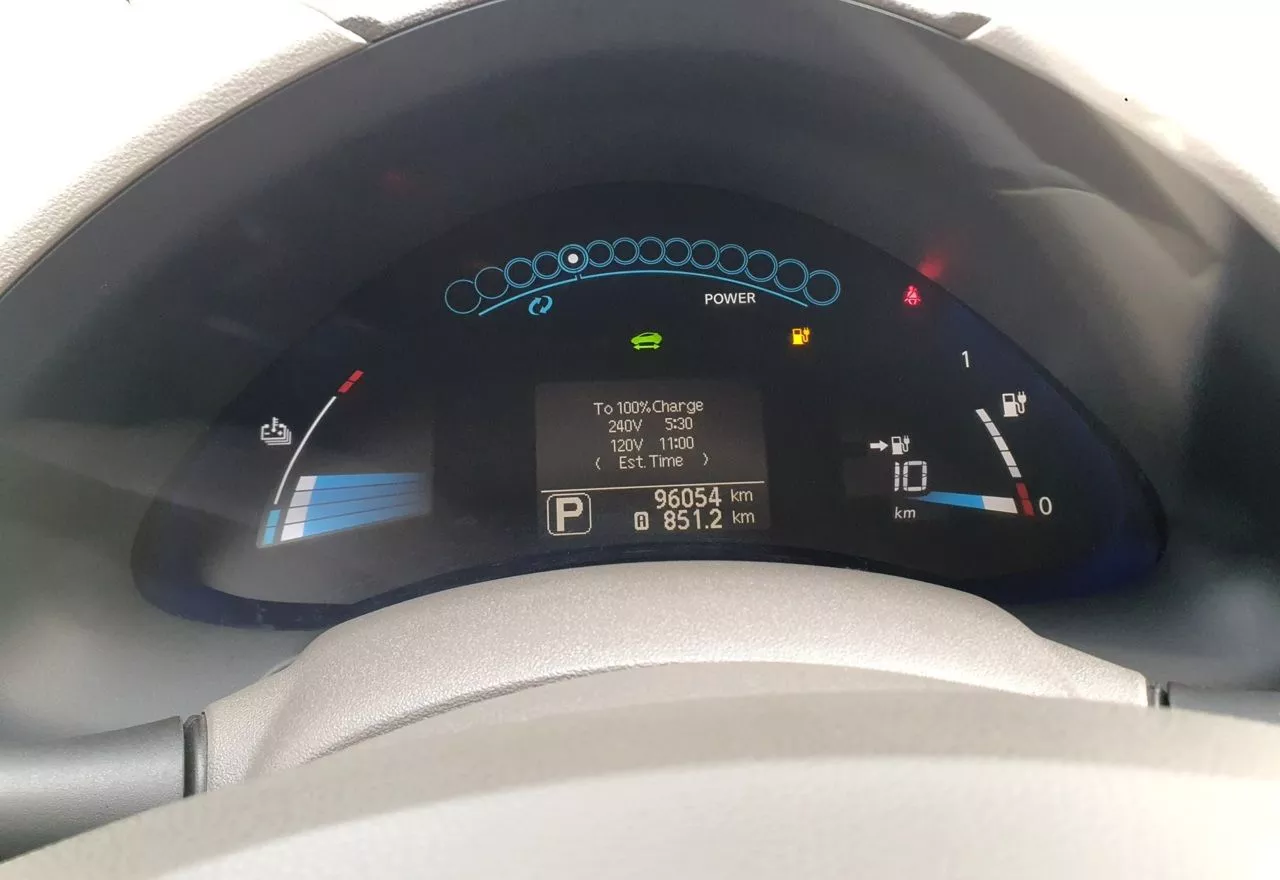 Nissan Leaf  24 kWh 2012211