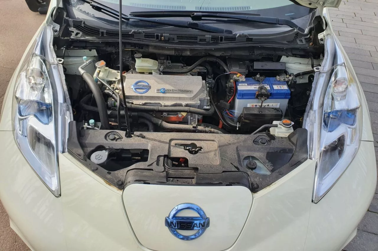 Nissan Leaf  24 kWh 2012271