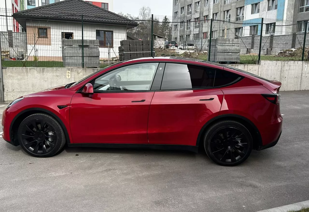 Tesla Model Y  75 kWh 202111