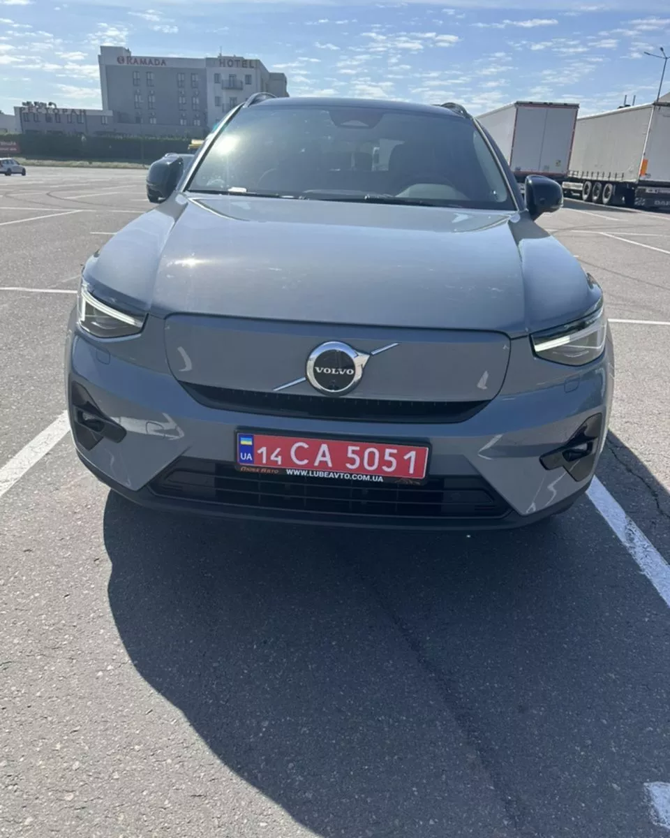 Volvo XC40 Recharge  82 kWh 202311