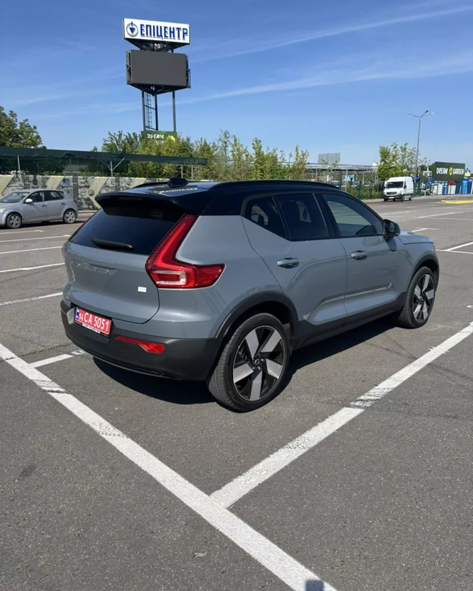 Volvo XC40 Recharge  82 kWh 202341