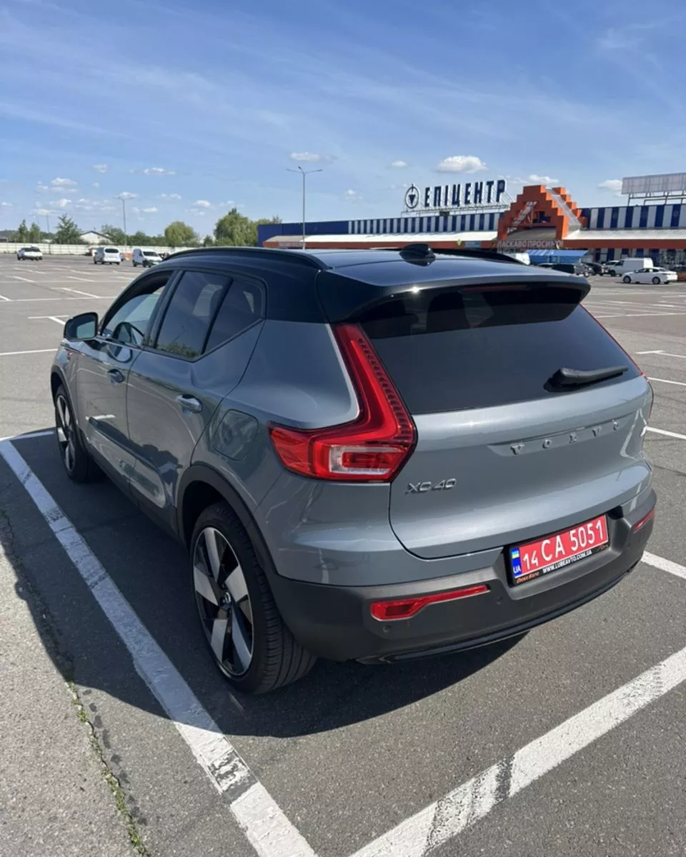 Volvo XC40 Recharge  82 kWh 202361