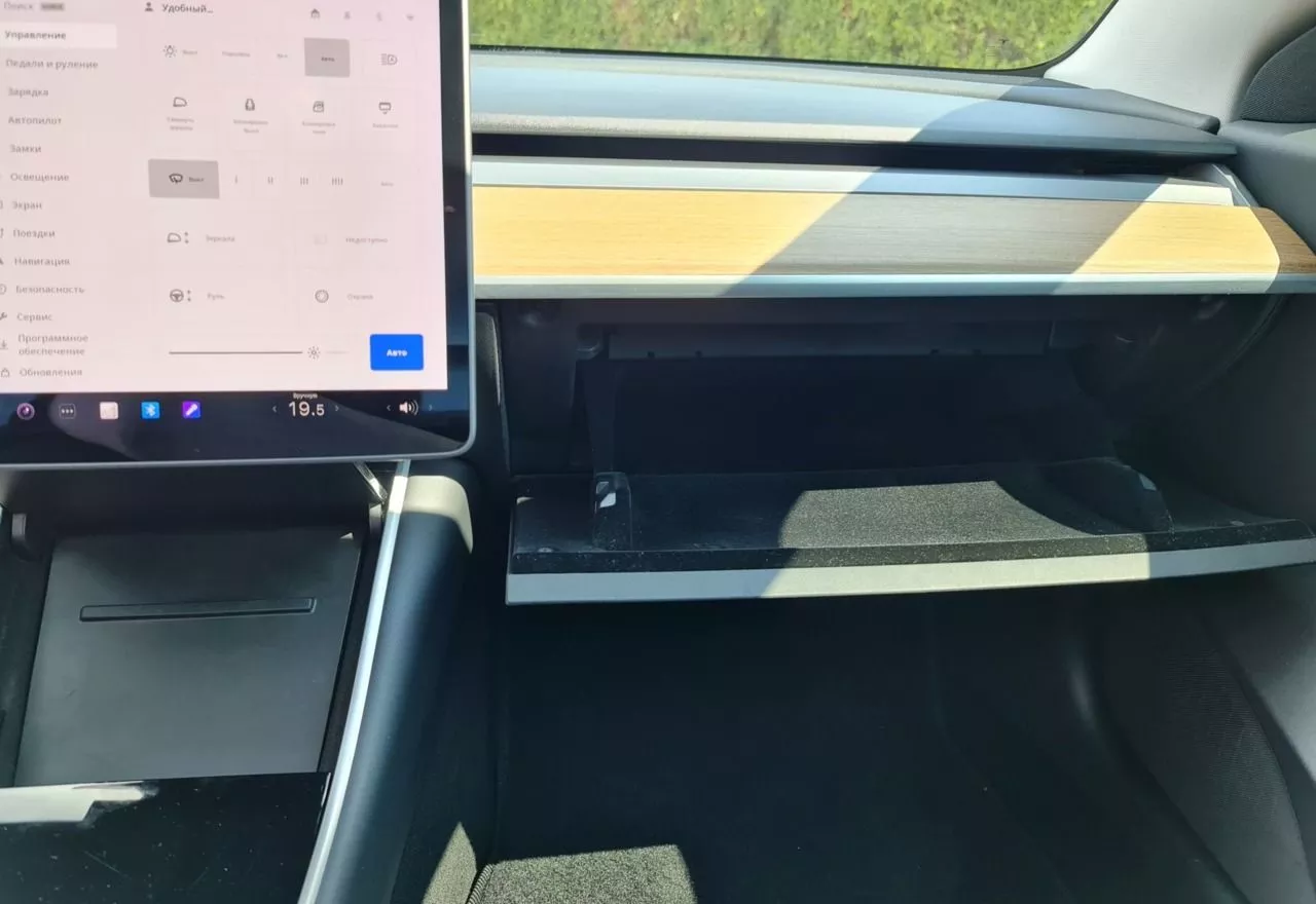 Tesla Model 3  60 kWh 2019161