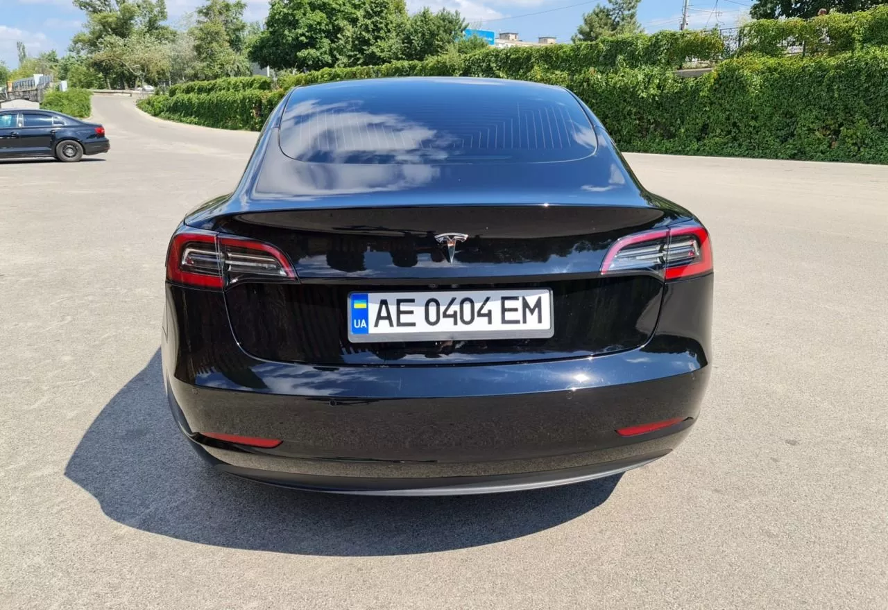 Tesla Model 3  60 kWh 2019211