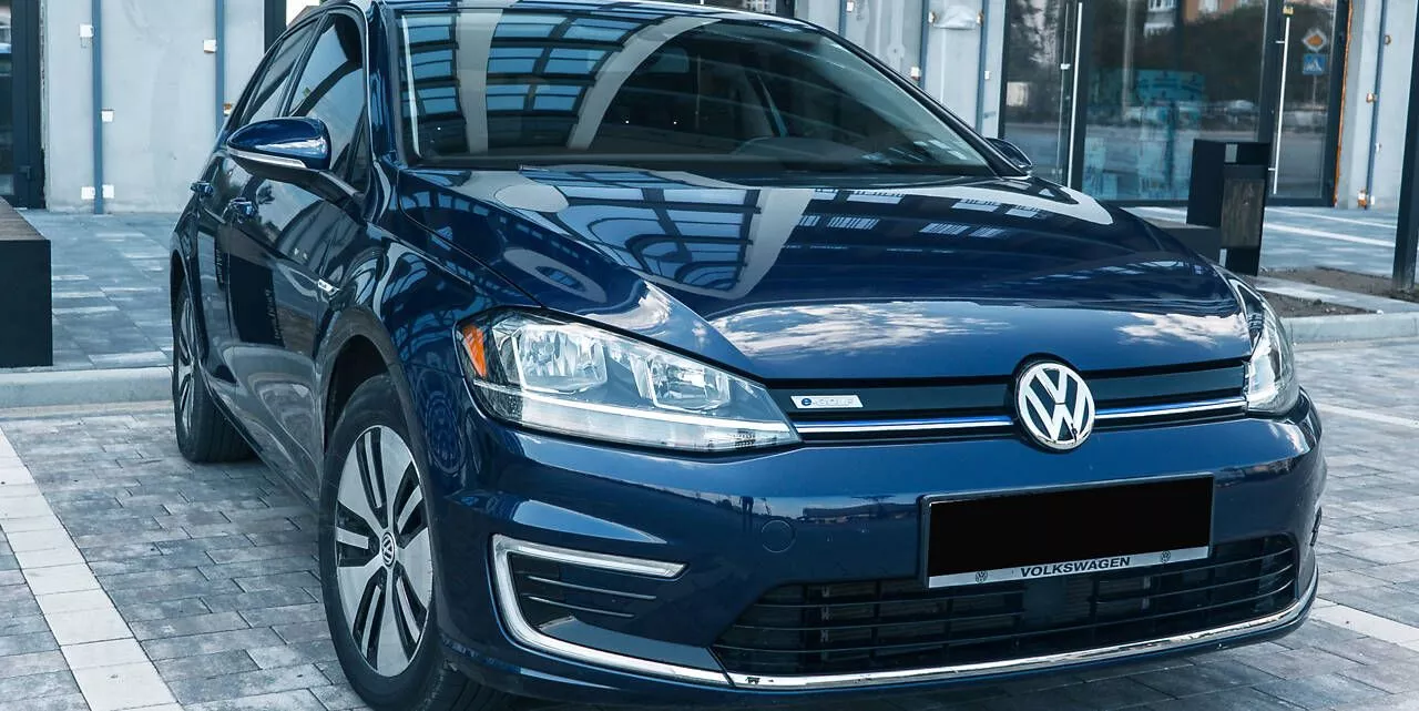 Volkswagen e-Golf  36 kWh 201931