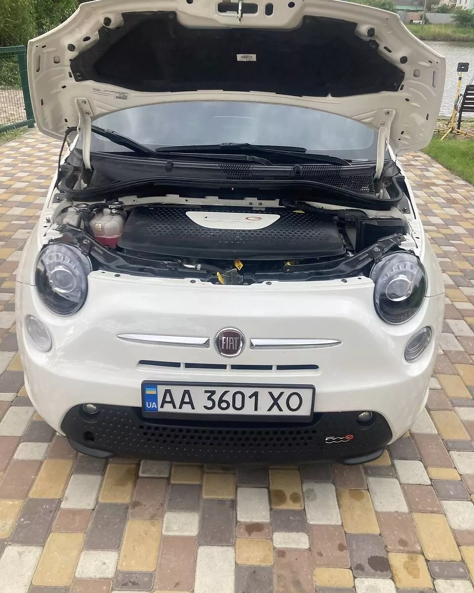 Fiat 500e  201611