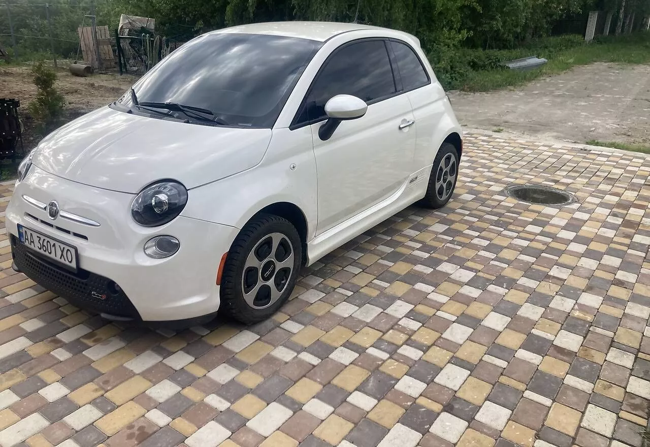 Fiat 500e  2016111