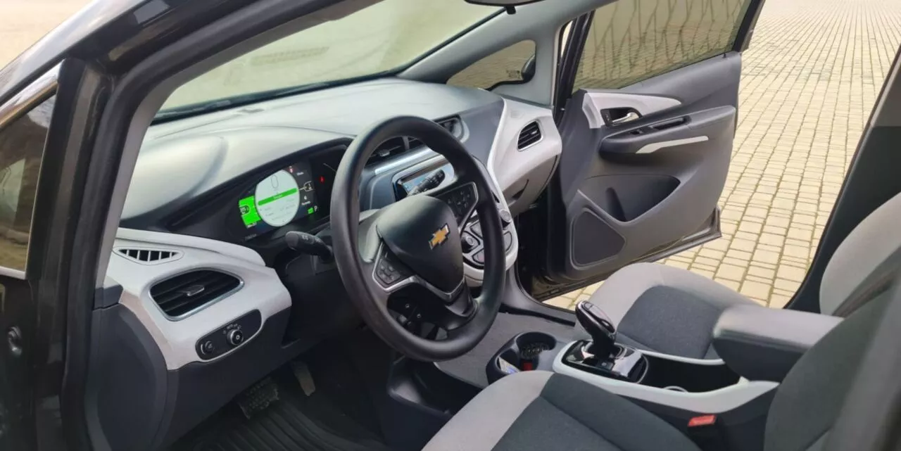 Chevrolet Bolt EV  60 kWh 2017101