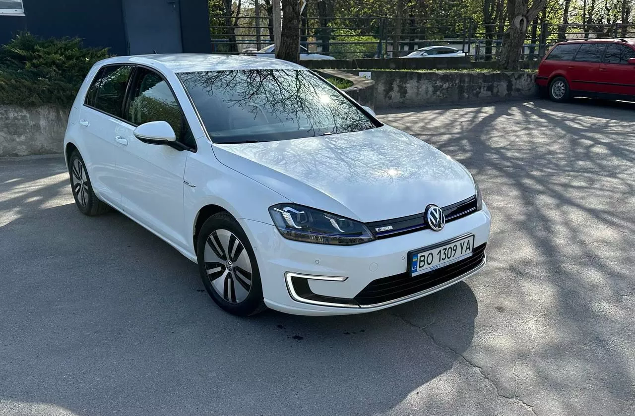 Volkswagen e-Golf 